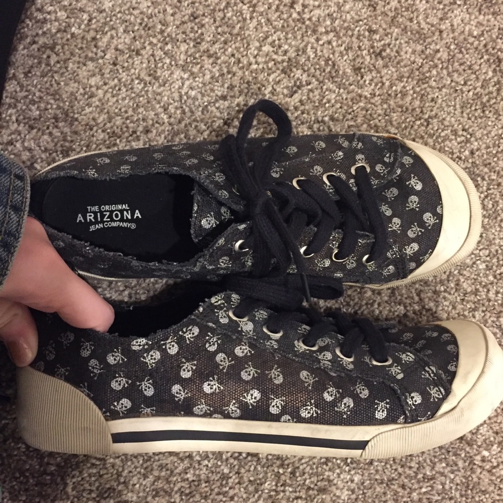 Halloween tennis shoes